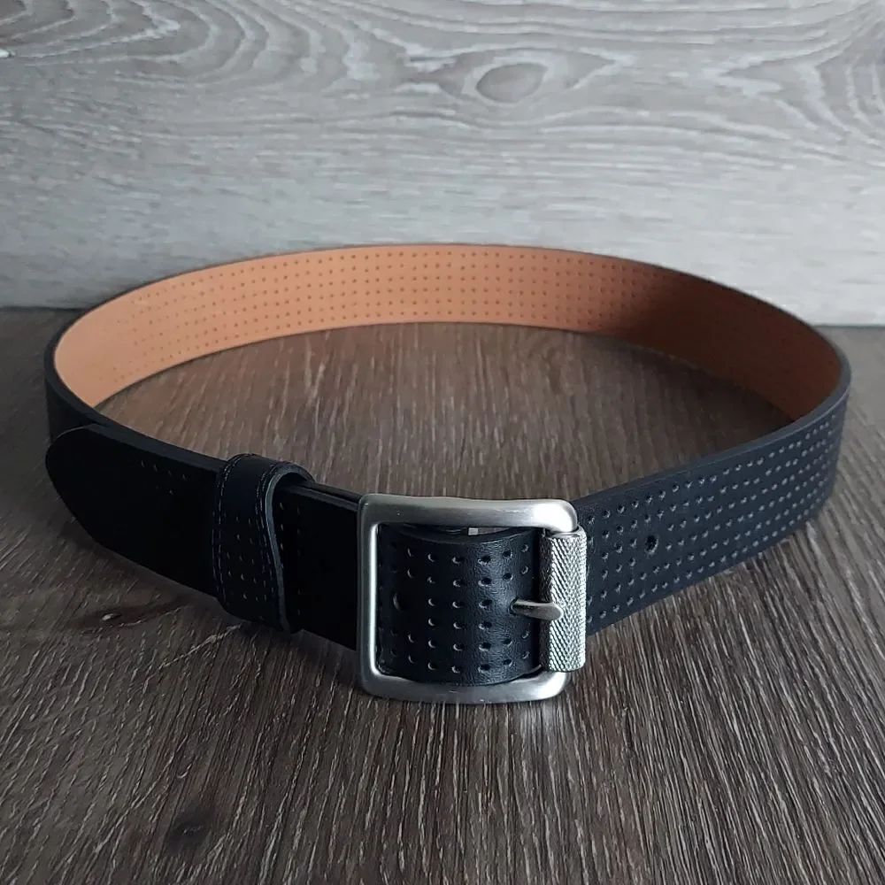 Nike Black Golf Perforated Leather Belt Small